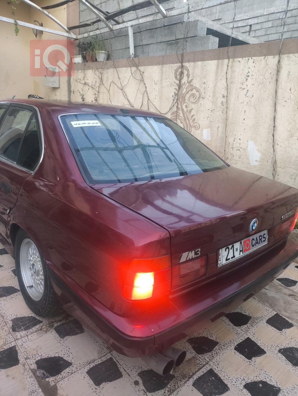 بي ام دبليو الفئة 3